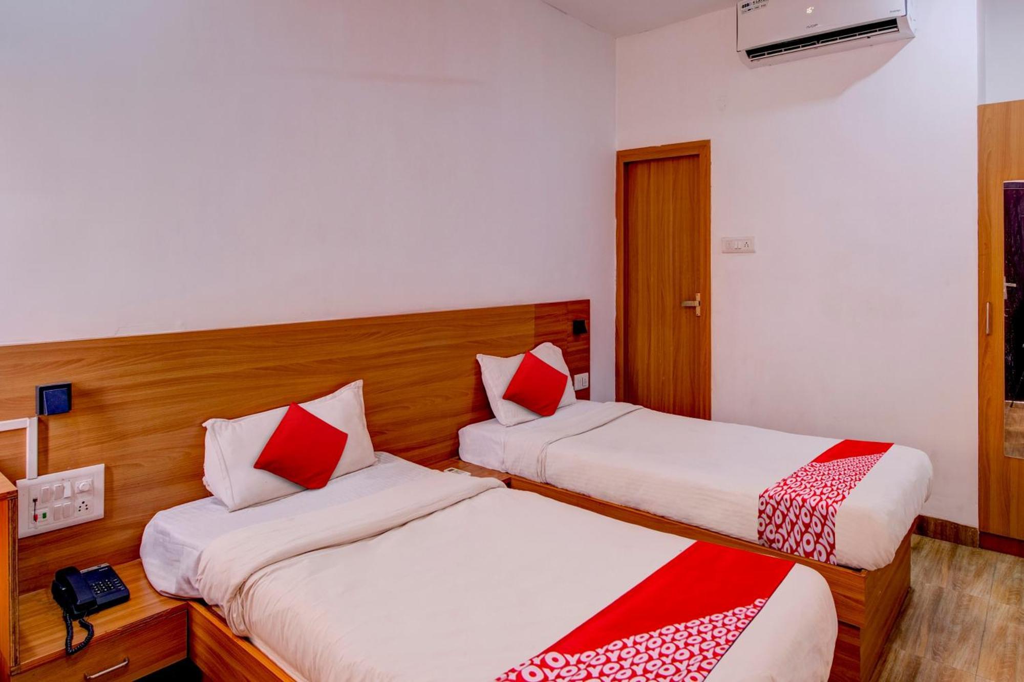 Hotel O Hill View Residency Near Aca Stadium グワーハーティー エクステリア 写真