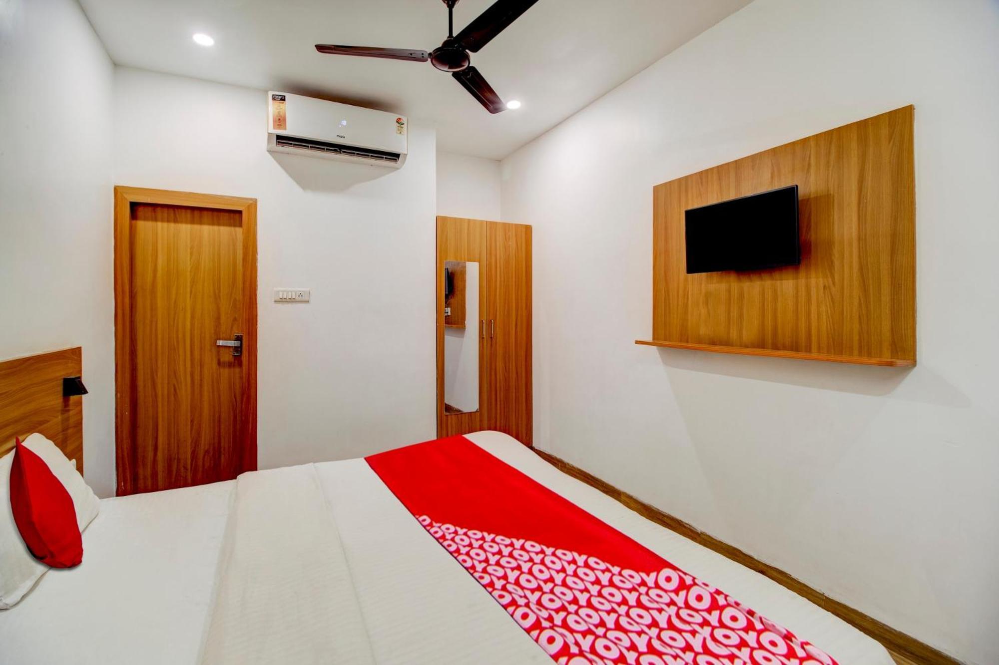 Hotel O Hill View Residency Near Aca Stadium グワーハーティー エクステリア 写真